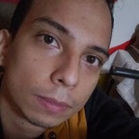Curiosoy_87 webcam