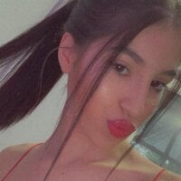 Stephanie_Miriamn Offline chat-huone