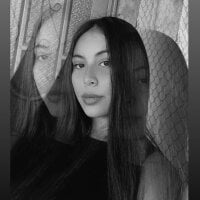 chloe_love_1 Ruang Obrolan Offline