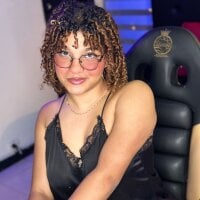 Kendall_rossii_ webcam model