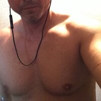 steamporn's Offline Chat Room