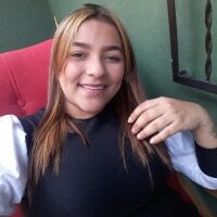 Heidy_Rusell webcam model