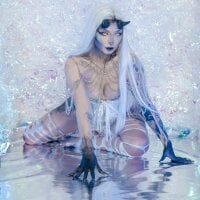 Adeelinee webcam model