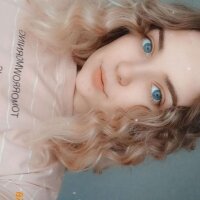 Offline chatovací místnost Redlips323