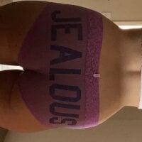 Jentrified's Offline Chat Room