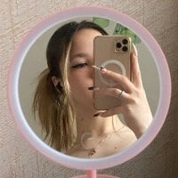 Lori_BlossomLive Webcam