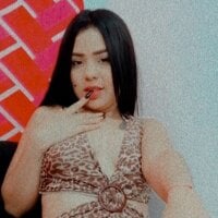 camila-murray's Offline Chat Room