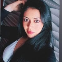 britney_46's Offline Chat Room