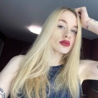 Модель lesley_blush