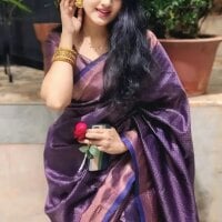Kavya-Tiwari webcam model