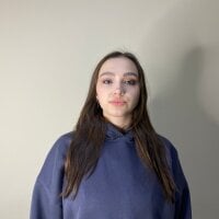 LilIianMoore's Offline Chat Room