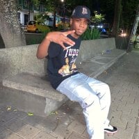 mike_ross11 webcam