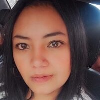 curvy_queen_69
