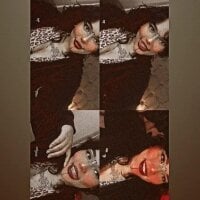 Scarletttttt__ model avatar