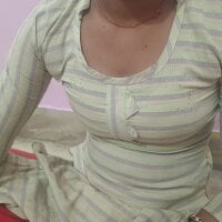 Hotsexy_bhabhi10 webcam model