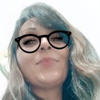 liviabecker's Offline Chat Room