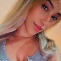 Amanda-sweet model avatar