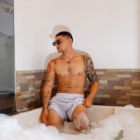 Alex_cute77 webcam
