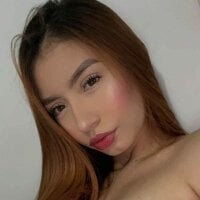 BlondieVixeen webcam model