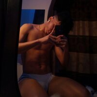 iamxaviersex's Offline Chat Room