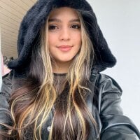 zoemina_xd's Avatar Pic