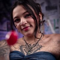 Kitty_ravee