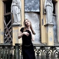 Tina_Tayllor webcam model