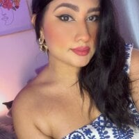 Elyross1_ webcam model