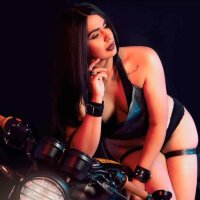 Zaraa_Rush webcam model
