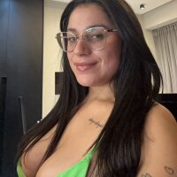 broke4hale webcam model