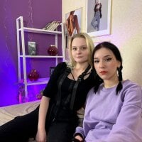 DorisBetty's Offline Chat Room