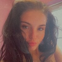 Camwithchlox webcam model