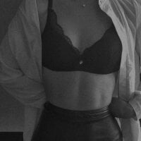 Offline chatovací místnost PaulineAubin