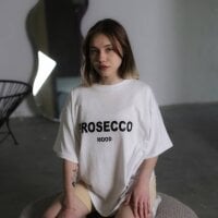 LilianBenskin webcam