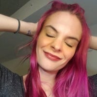 Offline chatovací místnost ClaireKennedy