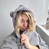 Ivy__summer's Webcam Show