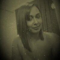 Ms_Rosexxx's Avatar Pic