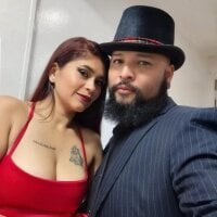 DARK_COUPLE01 webcam