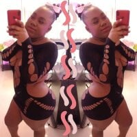 KataleyaaCooper Webcam-Show