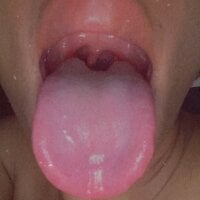 Daddyslilcreampie webcam