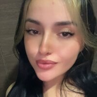 luna_blue_a webcam model