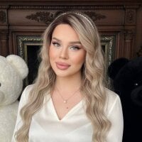 DonyaShoyer offline chatrum