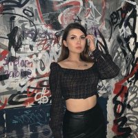 KrasimiraWeber's Offline Chat Room