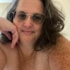 Beatricefrench-curvy-milf