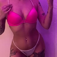 Shinebrightgurl_ webcam