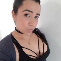 paulina4_sexy's Offline Chat Room