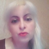 Alice_Belle's Offline Chat Room