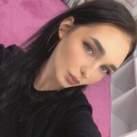 Модель Pretty_anniee