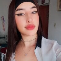 emaa_doll model avatar