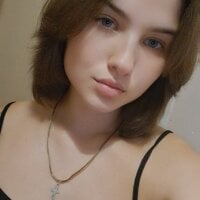 BunnyMeeow webcam model